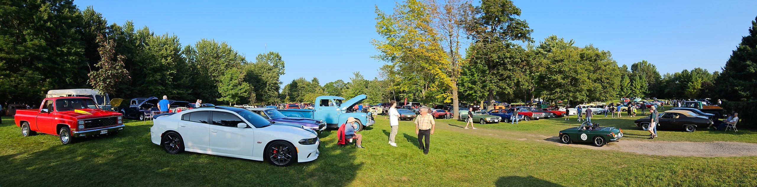 A Hot And Humid Evening At Country Cruizin for Leos Day – August 22, 2024